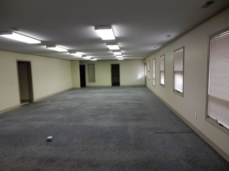 2606 W Carver St, Durham, NC 27705