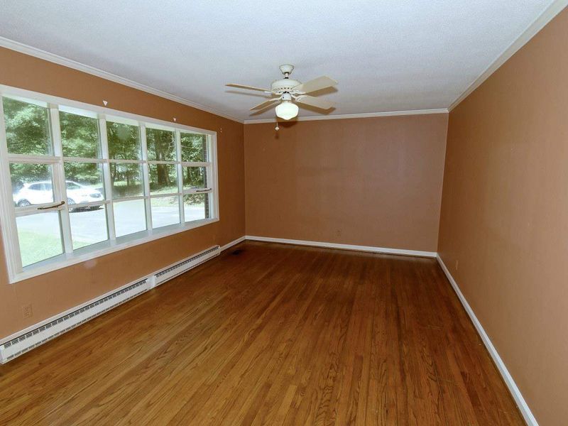 2606 Oberlin Dr, Durham, NC 27705