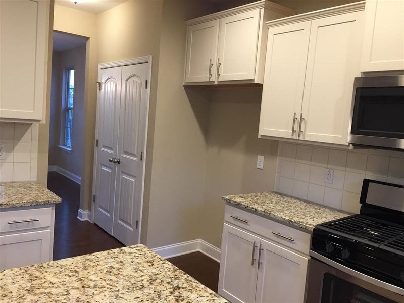 2606 Teermark Ln #405, Durham, NC 27703