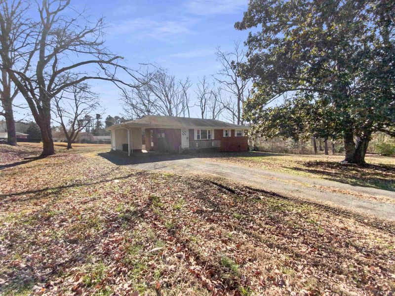 2606 Tuckawanna Ave, Durham, NC 27703
