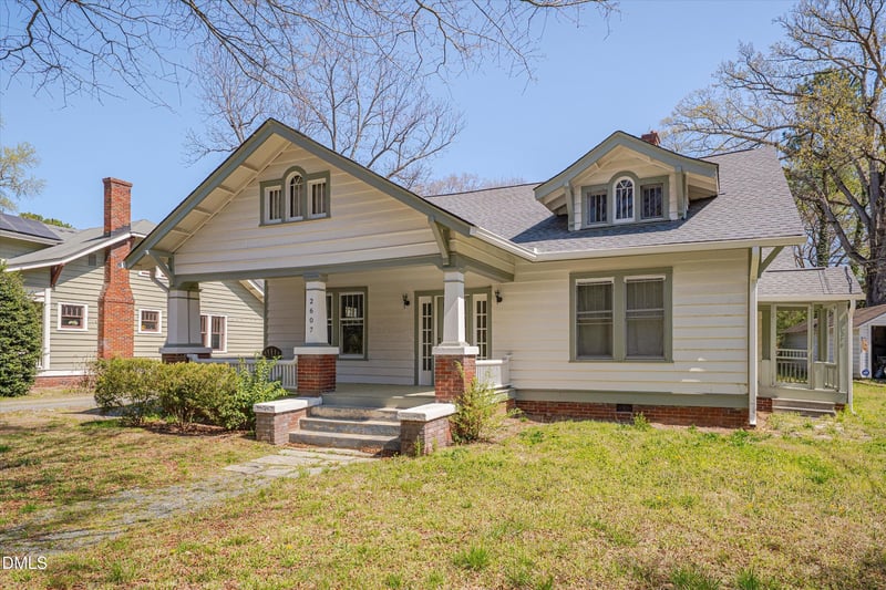2607 Chapel Hill Rd, Durham, NC 27707