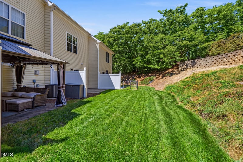2607 Hamlet Green Dr, Raleigh, NC 27614