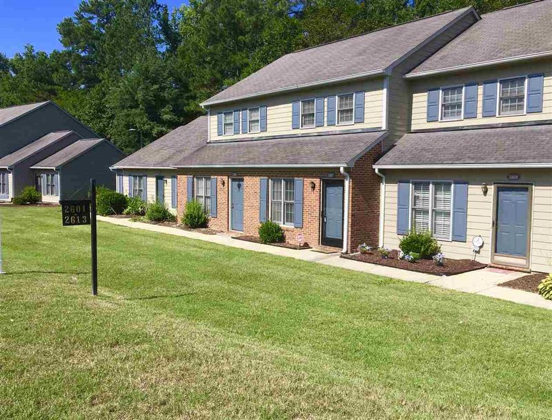 2607 Hitchcock Dr, Durham, NC 27705