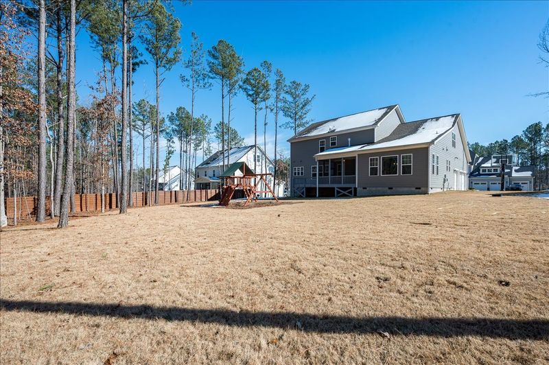2608 Flume Gate Dr, Raleigh, NC 27603