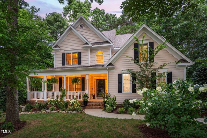 2608 Forestbluff Dr, Fuquay Varina, NC 27526