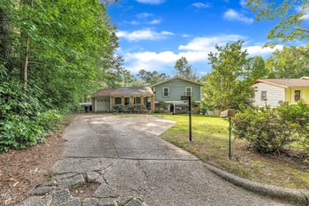 2608 Foxgate Dr, Raleigh, NC 27610