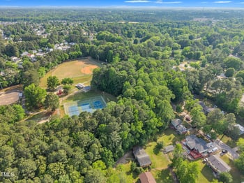 2608 Foxgate Dr, Raleigh, NC 27610