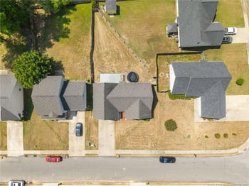 2608 Gressitt Point Ln, Fayetteville, NC 28306