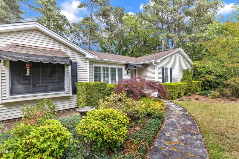 2608 Knightwood Rd, Fuquay Varina, NC 27526