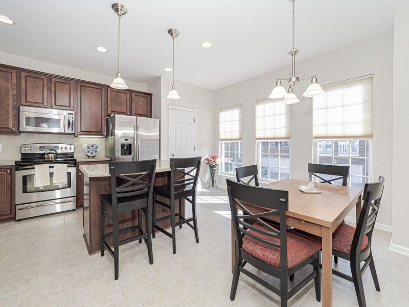 2608 Laurelcherry St, Raleigh, NC 27612