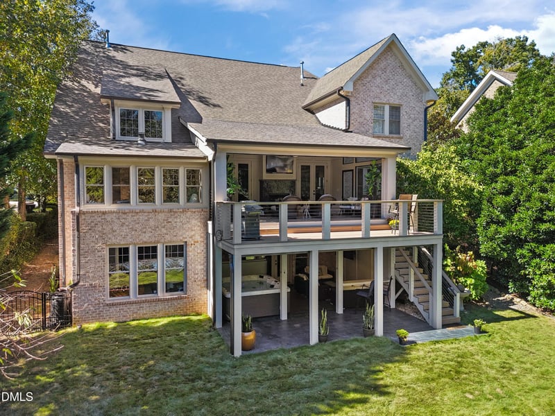 2608 St Marys St, Raleigh, NC 27609