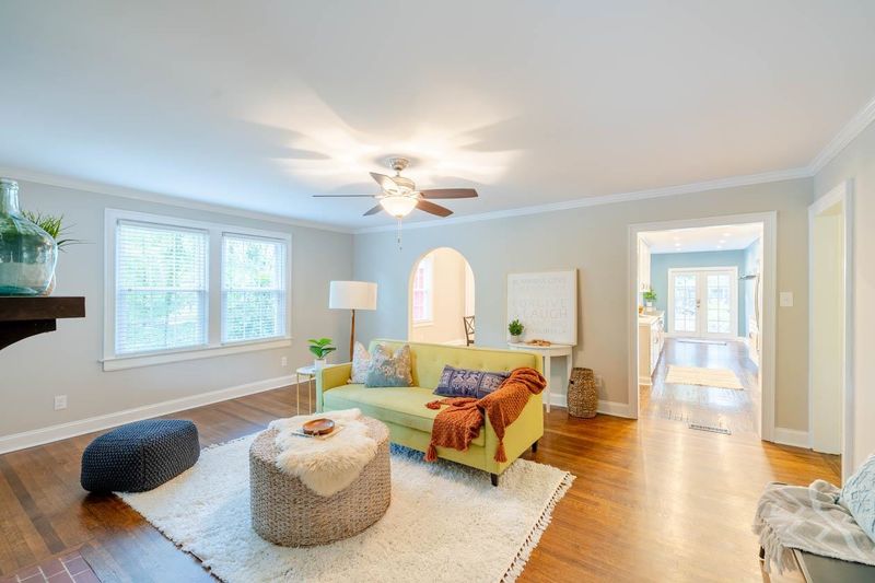 2608 Vineyard St, Durham, NC 27707