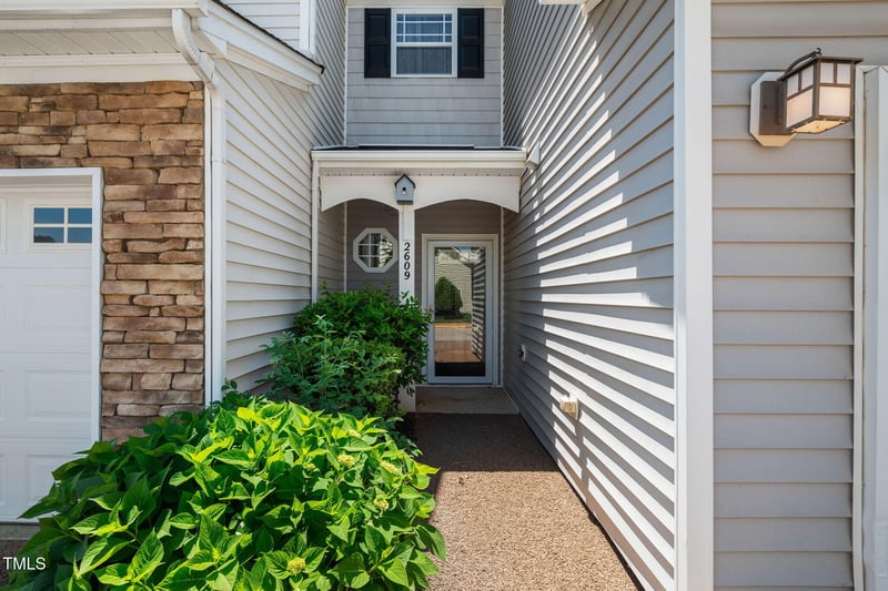 2609 Asher View Ct, Raleigh, NC 27606