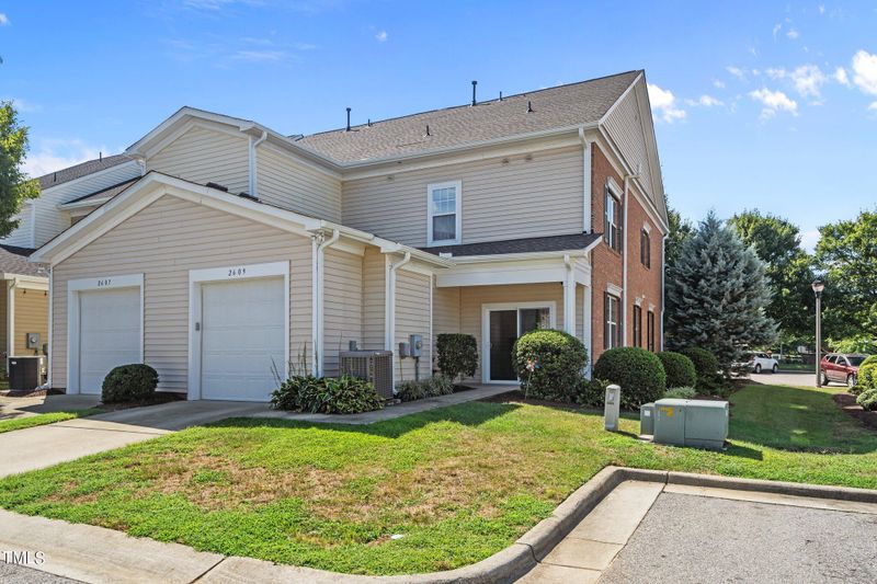 2609 Cloud Mist Cir, Raleigh, NC 27614