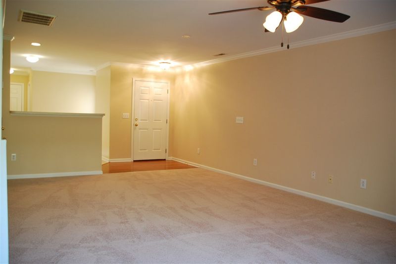 2609 Hamlet Green Dr, Raleigh, NC 27614