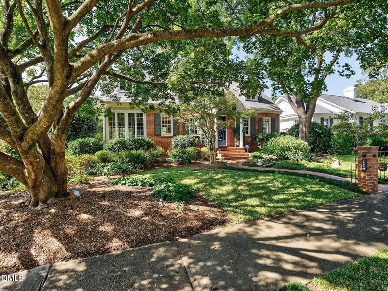 2609 Hazelwood Dr, Raleigh, NC 27608
