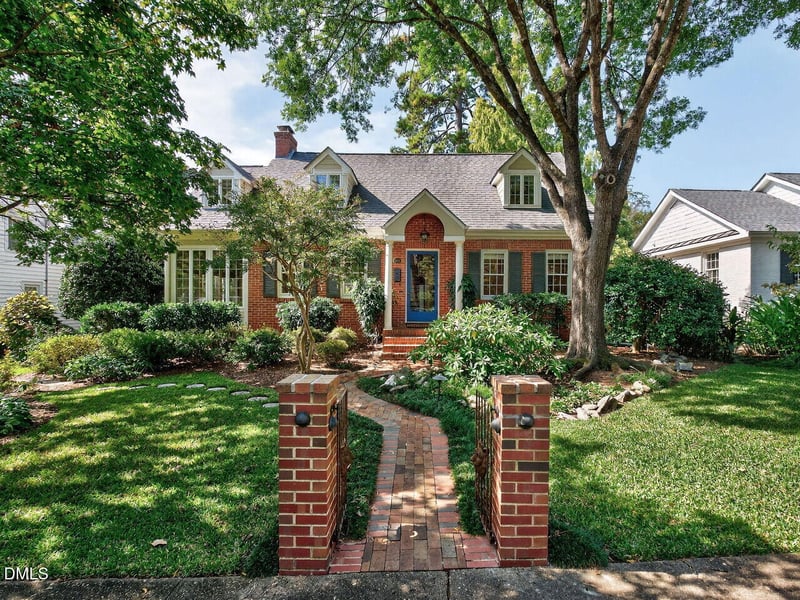 2609 Hazelwood Dr, Raleigh, NC 27608
