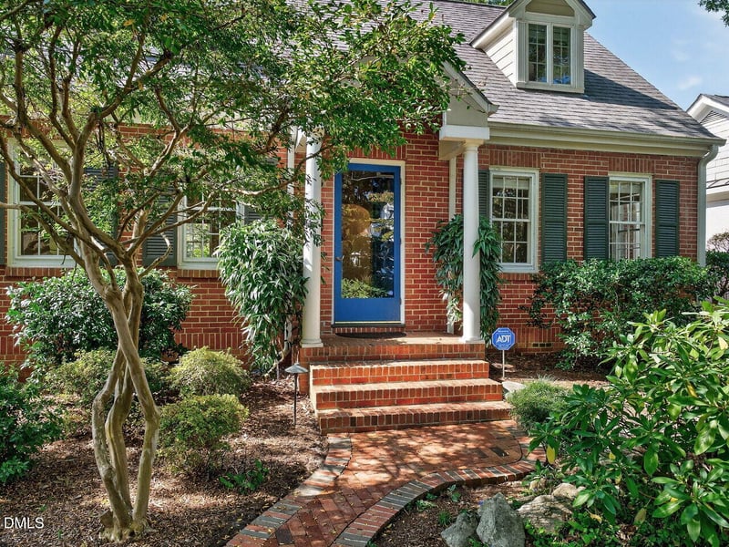 2609 Hazelwood Dr, Raleigh, NC 27608