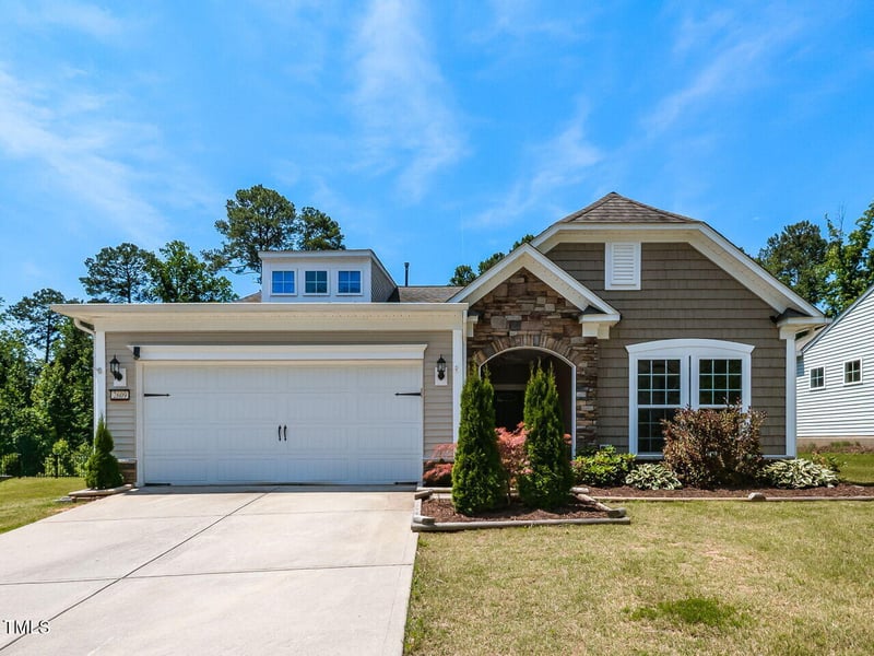 2609 Kilmartin Dr, Fuquay Varina, NC 27526