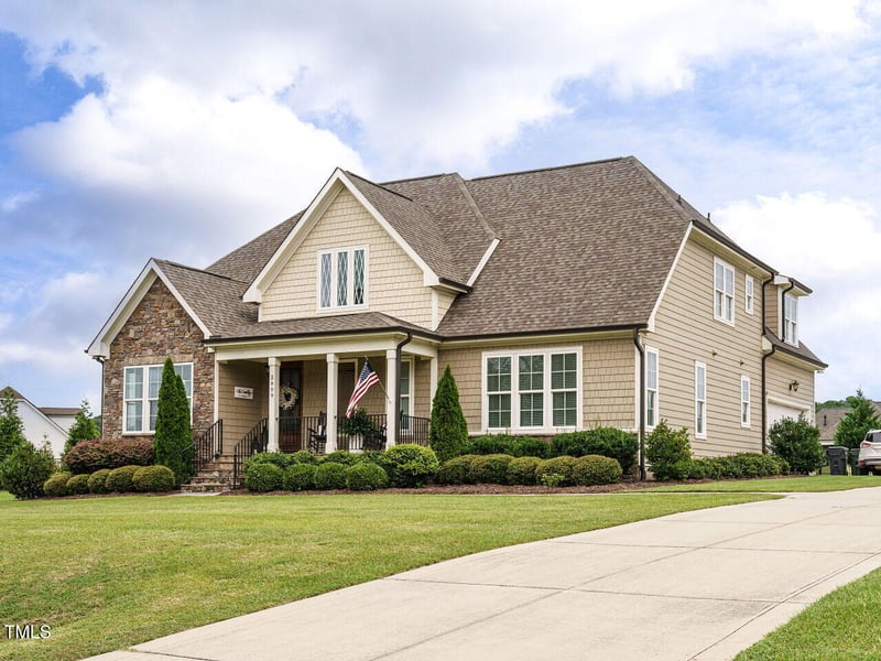 2609 Packhouse Rd, Zebulon, NC 27597