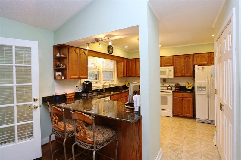 2609 Salisbury Plain Rd, Raleigh, NC 27613