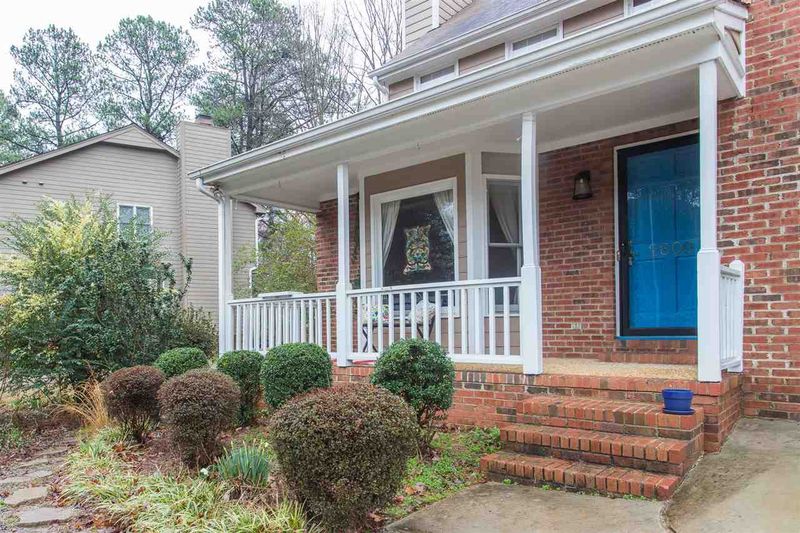 2609 Sawmill Rd, Raleigh, NC 27613