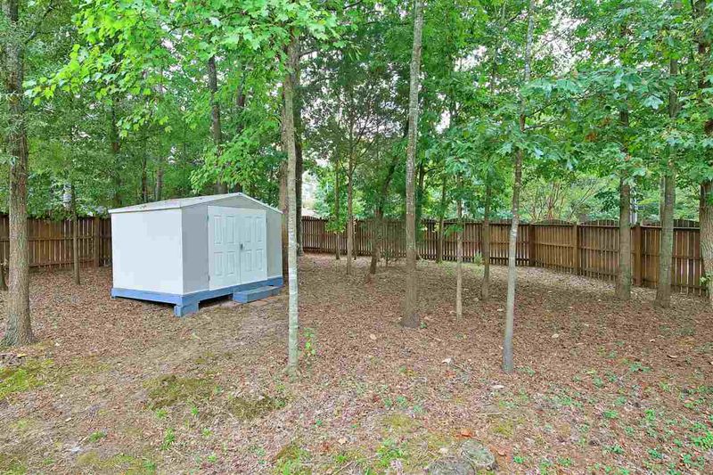 2609 Westmill Ct, Raleigh, NC 27613