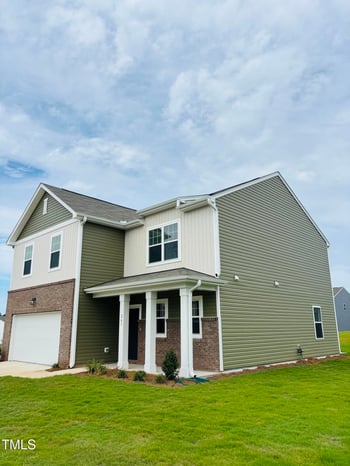 261 Babbling Brook Dr, Clayton, NC 27520