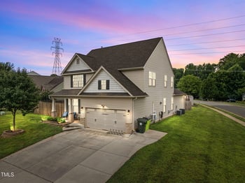 261 Fair Oaks Ct, Mebane, NC 27302