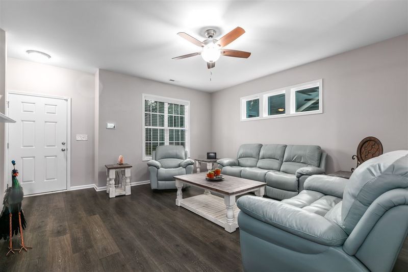 261 Pearson Pl, Clayton, NC 27527