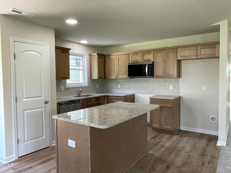 261 Phil Jack Rd, Dunn, NC 28334