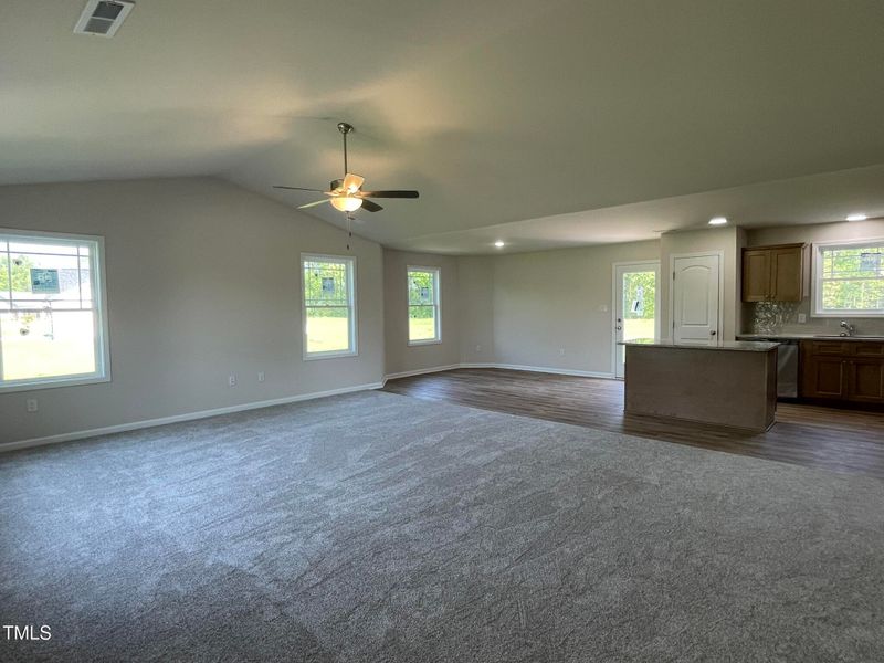 261 Phil Jack Rd, Dunn, NC 28334