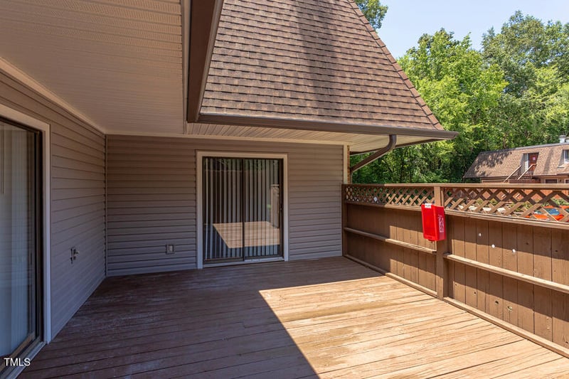 261 Summerwalk Cir, Chapel Hill, NC 27517
