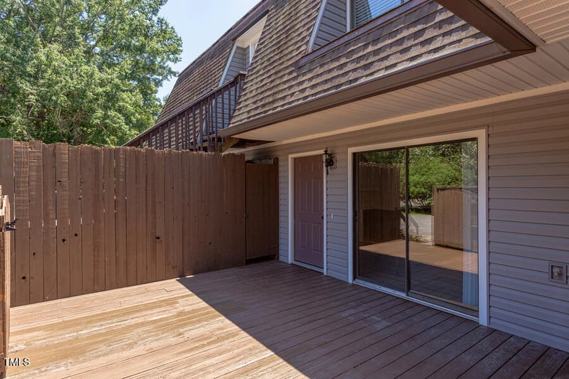 261 Summerwalk Cir, Chapel Hill, NC 27517