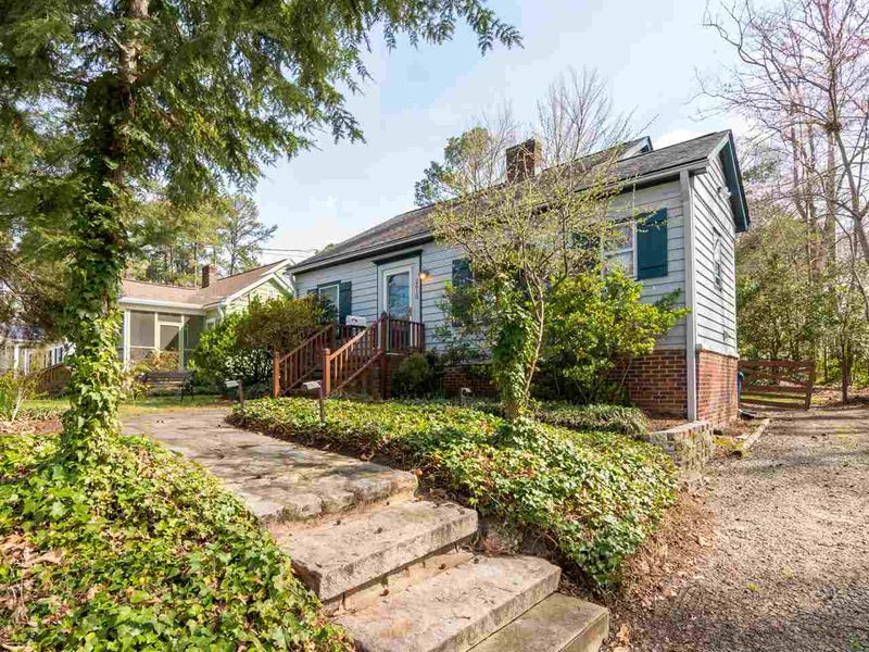 2610 Elgin St, Durham, NC 27704
