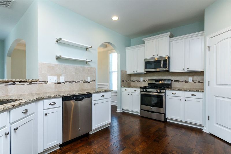 2610 Magnolia Tree Ln, Durham, NC 27713