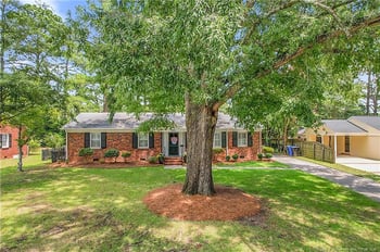 2610 Mirror Lake Dr, Fayetteville, NC 28303