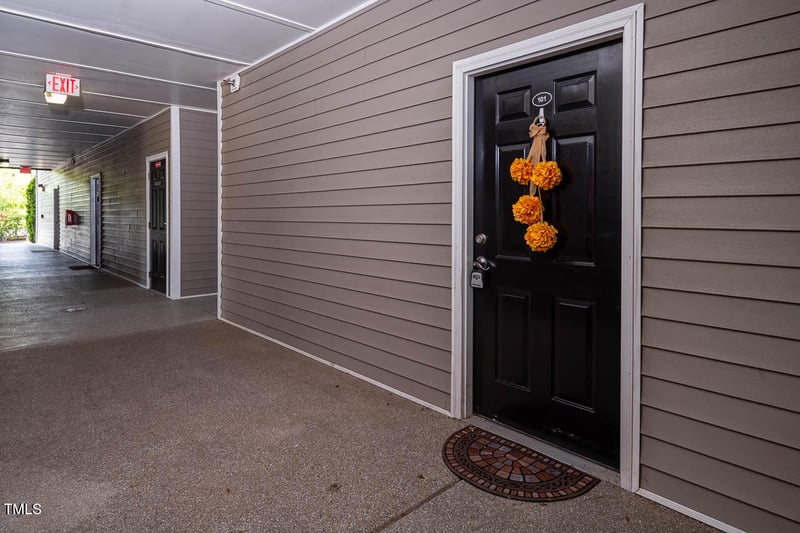 2610 Oldgate Dr #101, Raleigh, NC 27604