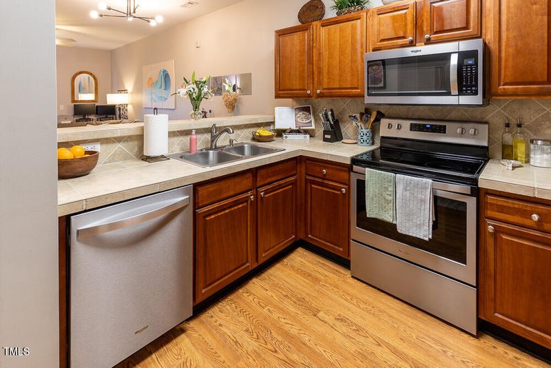 2610 Oldgate Dr #103, Raleigh, NC 27604