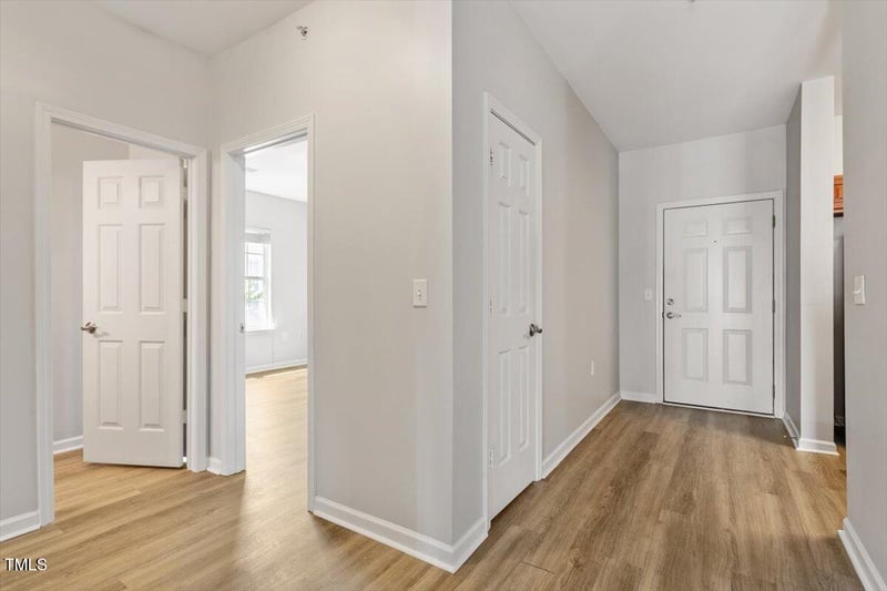 2610 Oldgate Dr #302, Raleigh, NC 27604