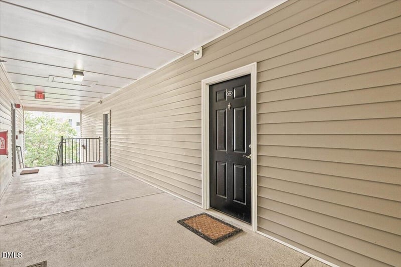 2610 Oldgate Dr #304, Raleigh, NC 27604