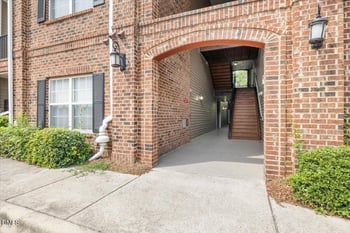 2610 Oldgate Dr #304, Raleigh, NC 27604