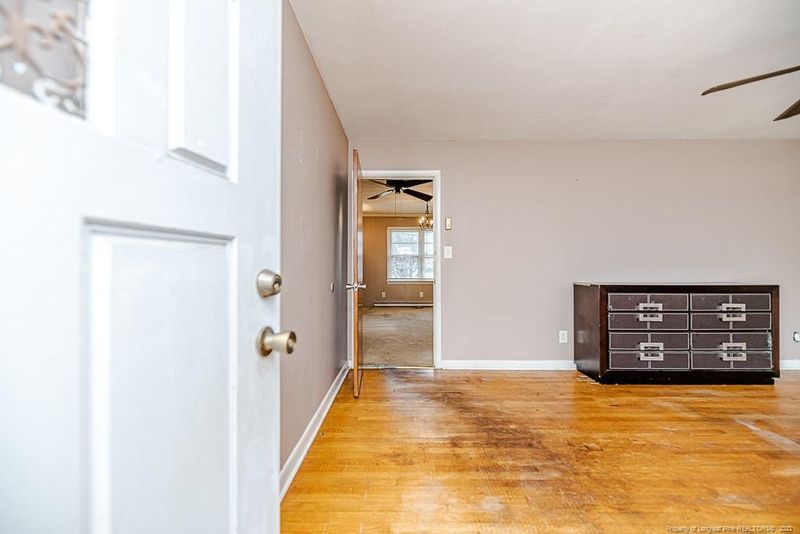 2610 Patton St, Sanford, NC 27332