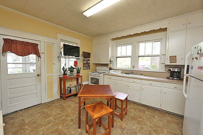 2610 Pink Acres St, Cary, NC 27518