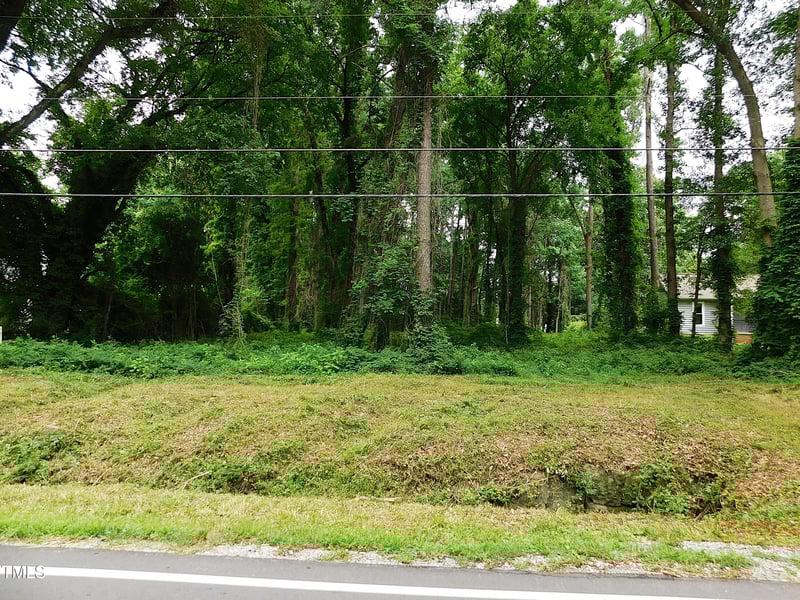 2610 Ross Rd, Durham, NC 27703