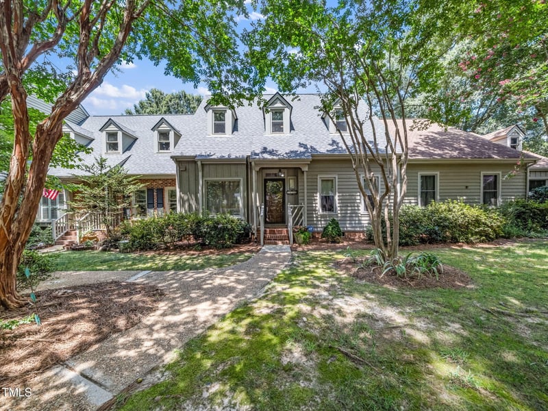 2610 Sawmill Rd, Raleigh, NC 27613