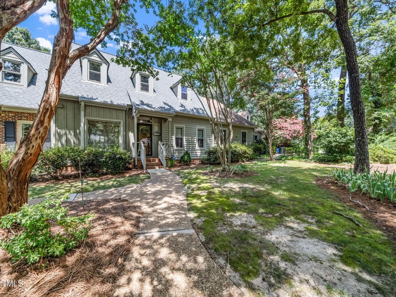 2610 Sawmill Rd, Raleigh, NC 27613