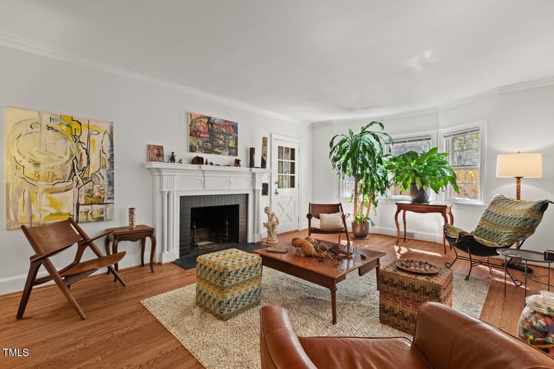 2610 University Dr, Durham, NC 27707