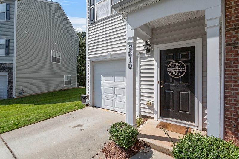 2610 Wyntercrest Ln, Durham, NC 27713