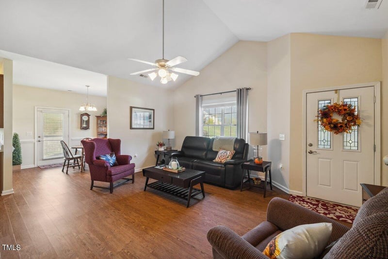 2611 Andover Glen Rd, Raleigh, NC 27604